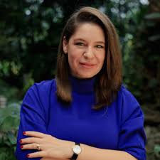Claudia Dobles